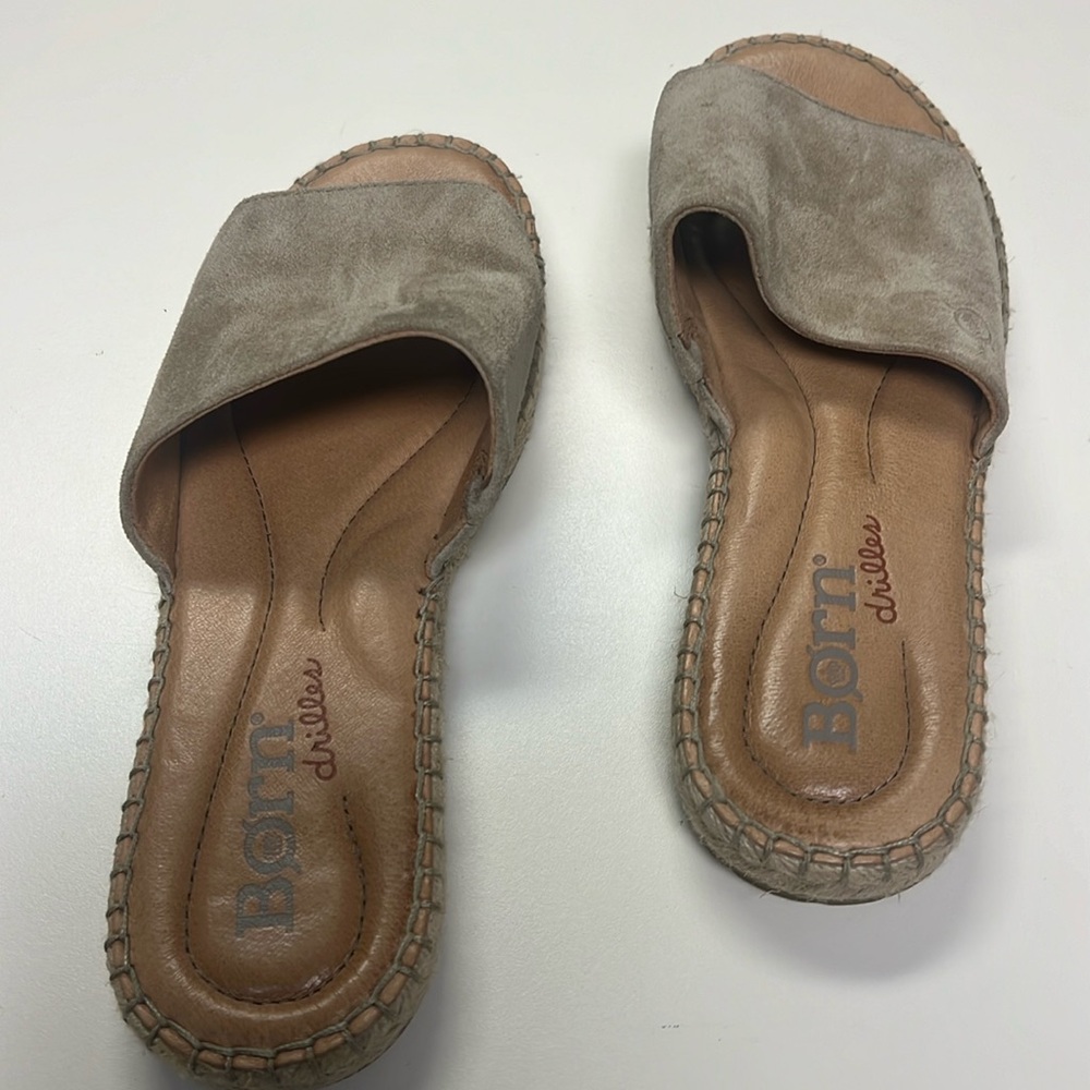 Born slip on suede sandals 10 tan SLIDES